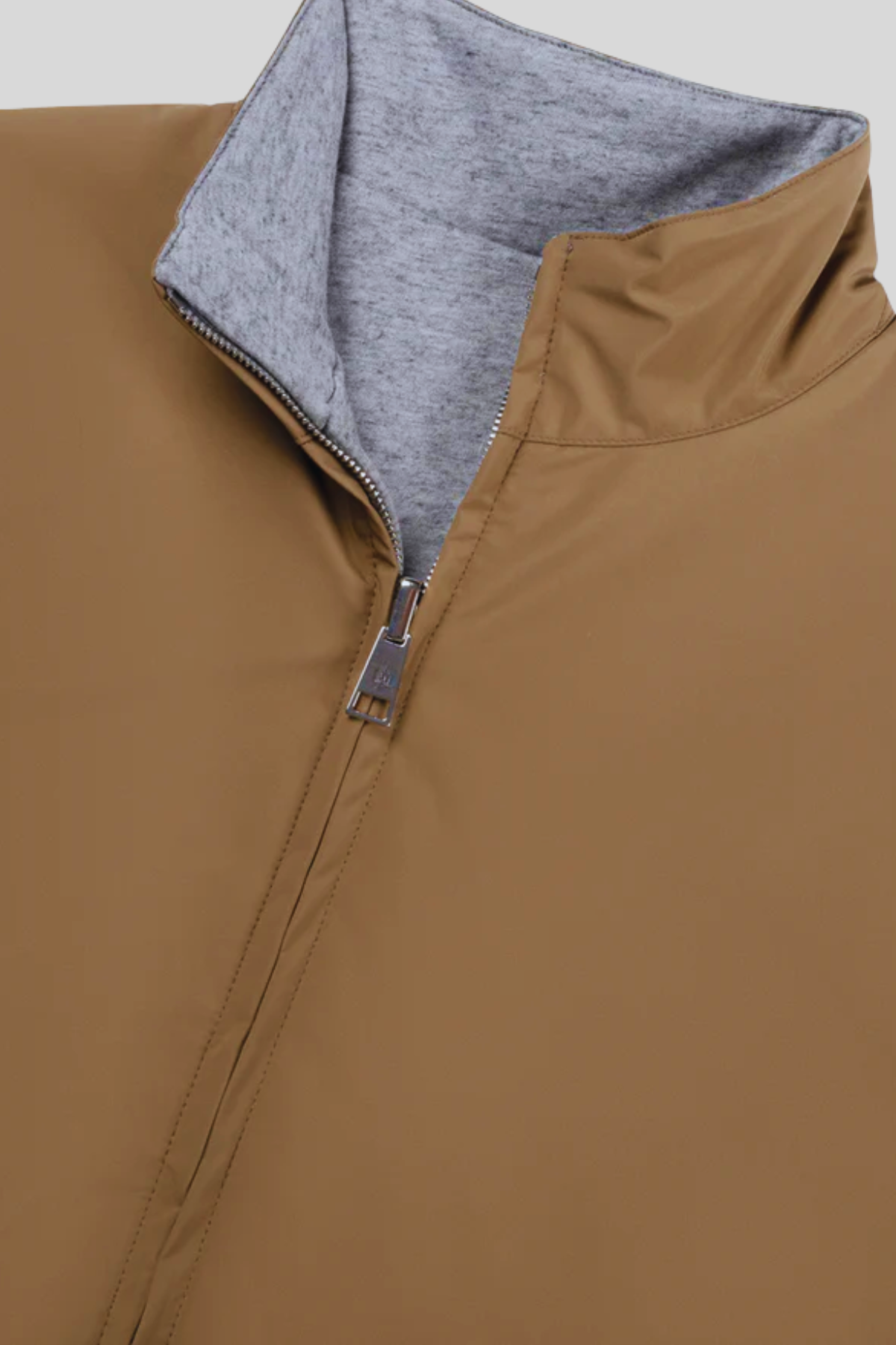 CARAMEL REVERSIBLE RESORT BODY WARMER