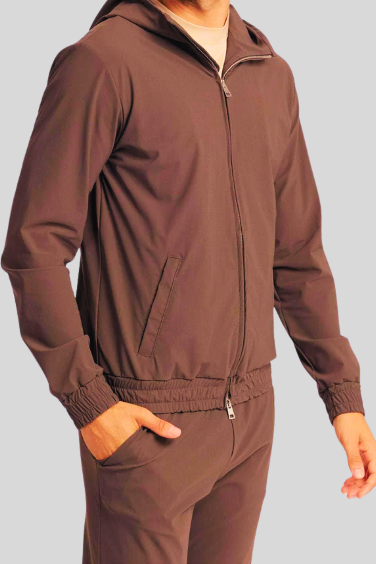 MOCHA BROWN HOODED TECH VEST