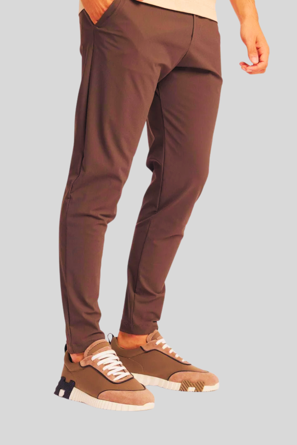 MOCHA BROWN TECH PANTS